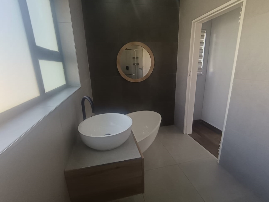 3 Bedroom Property for Sale in Carters Glen Northern Cape